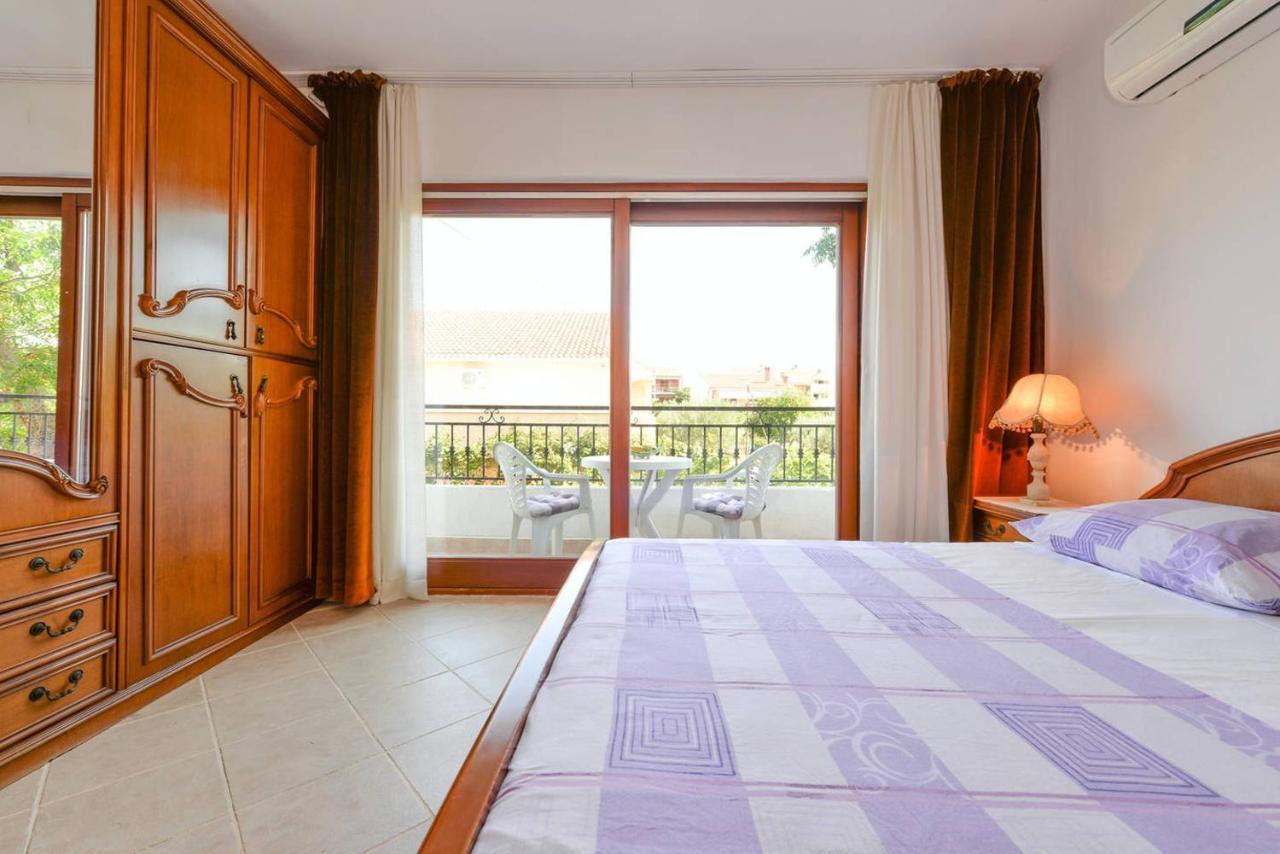 Rooms & Apartments Hegic Задар Экстерьер фото