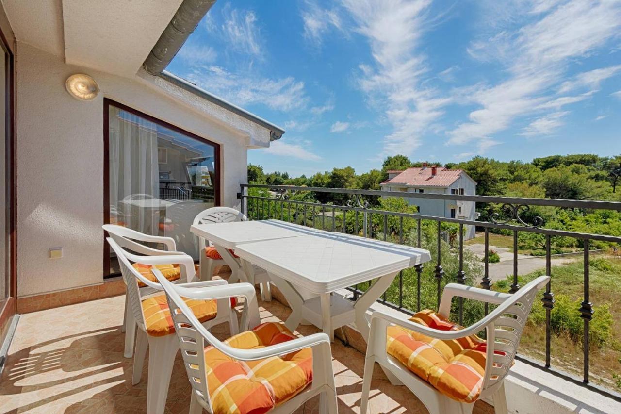 Rooms & Apartments Hegic Задар Экстерьер фото